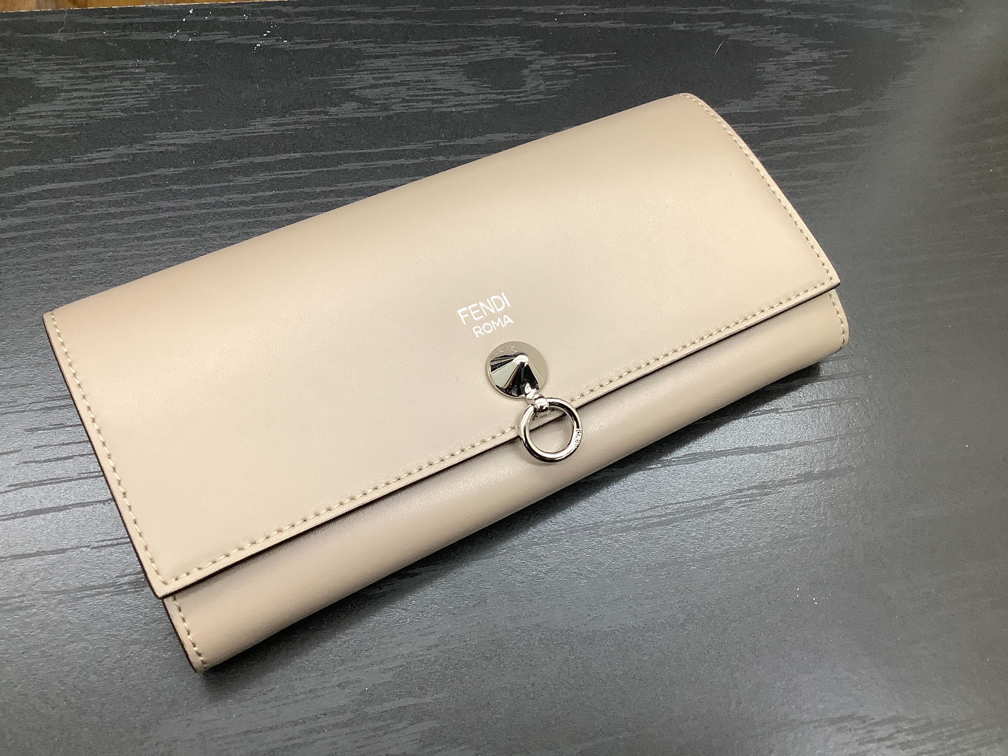 FENDI/フェンディ】バイザウェイコンチネンタルウォレット が入荷