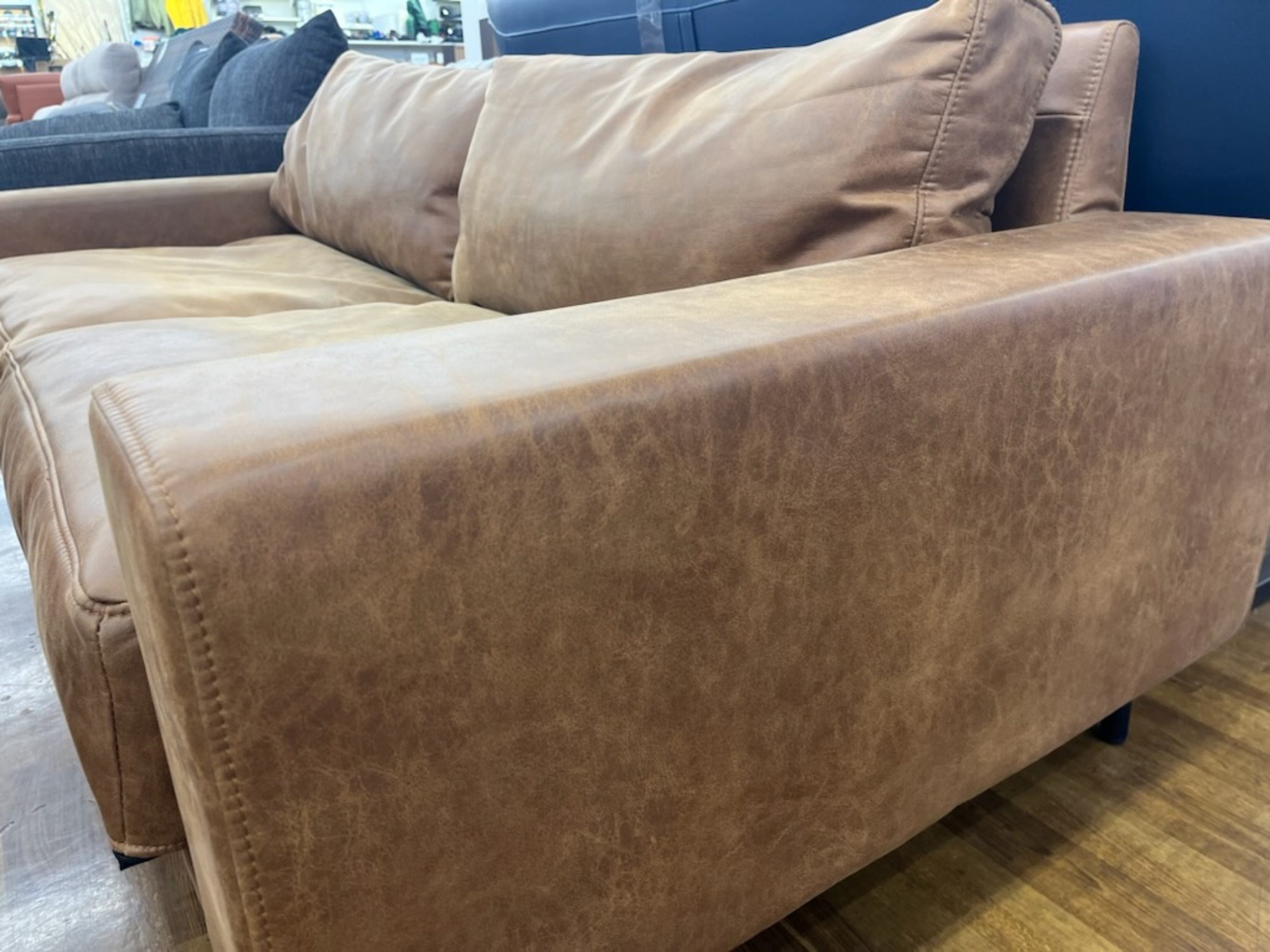 CRASH GATE/クラッシュゲート】PLUTO(プルート) 2.5人掛けソファーのご