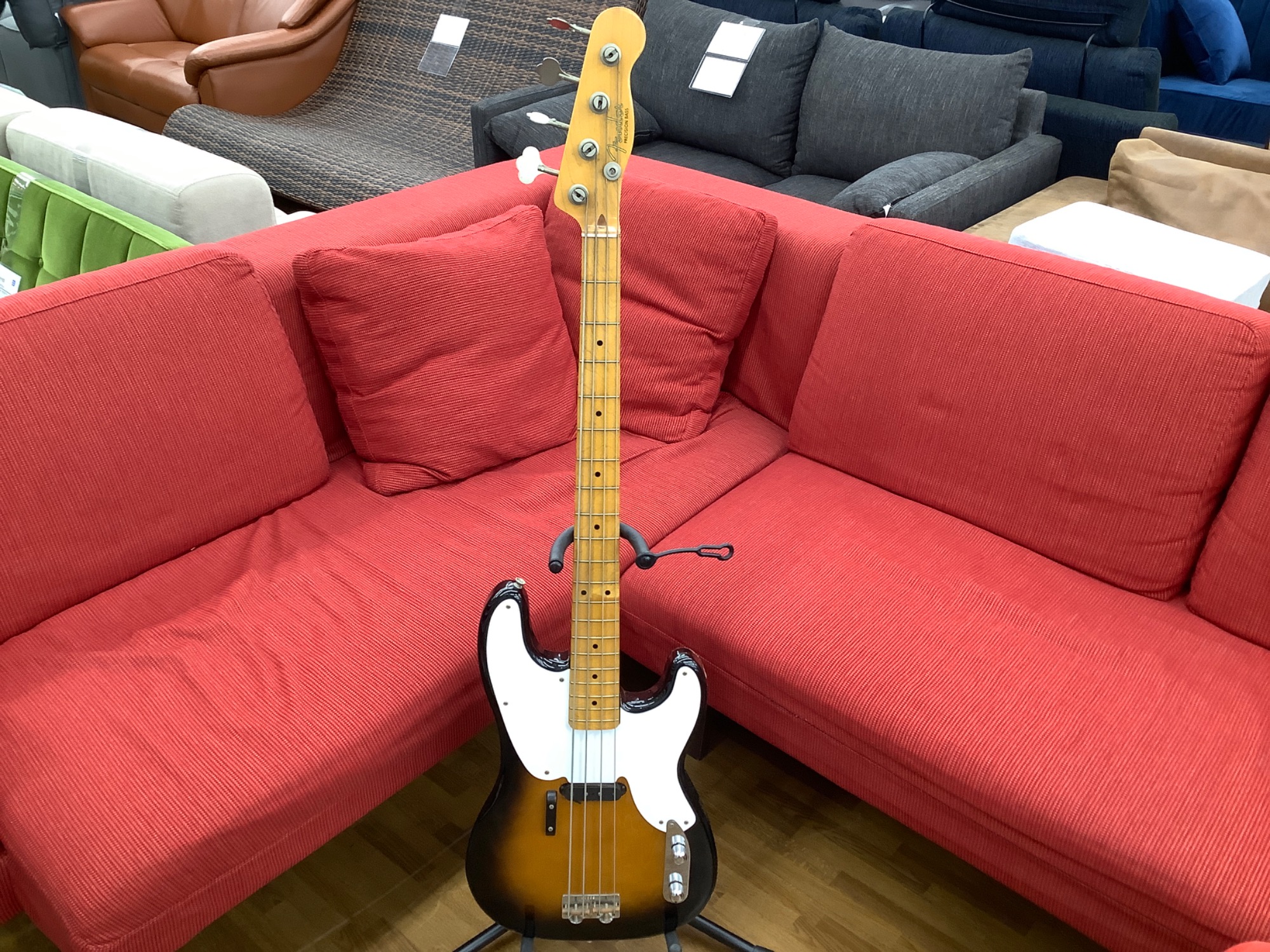 FENDER JAPAN】1982～1984年モデル FENDER JAPAN(OPB54-75)が