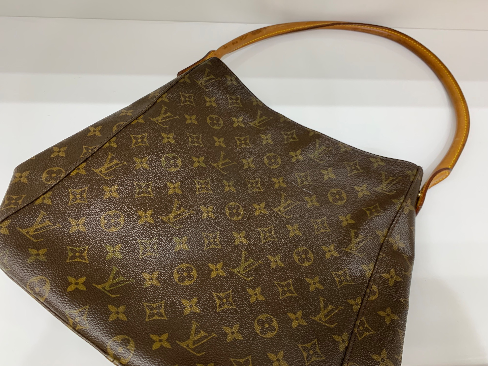 LOUIS VUITTON ルイ・ヴィトン ルーピングGMの買取実績 | 買取
