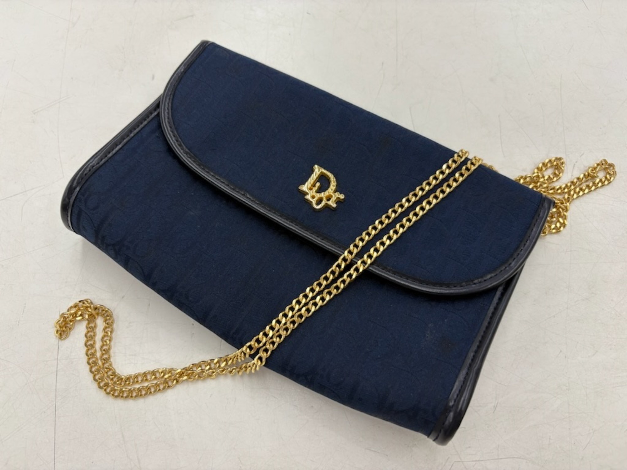 美品　クリスチャンディオール トロッター レザー　チェーン　ショルダーバッグ 極美品 Dior チェーンショルダーバック レザー 濃紺 D金具