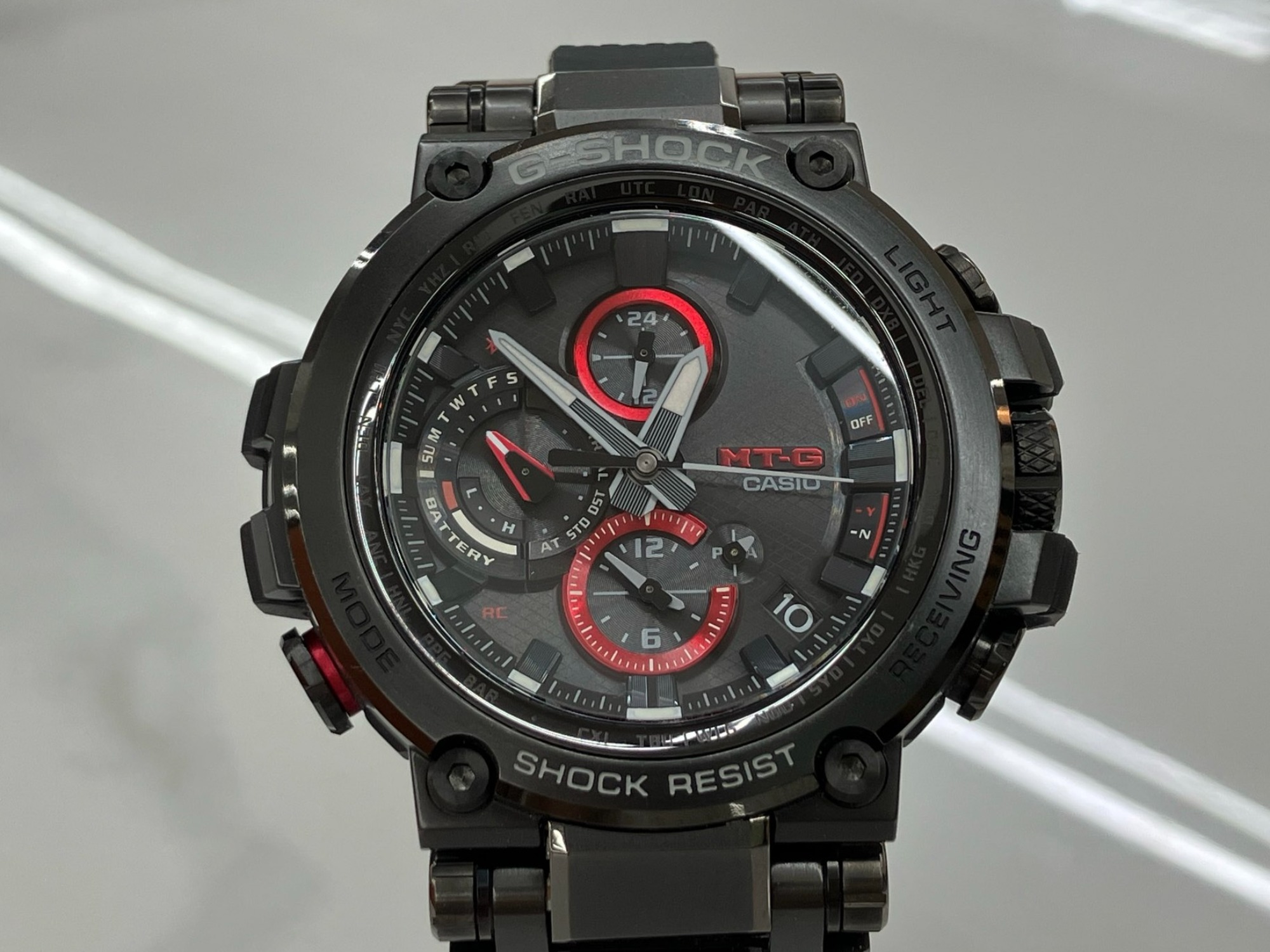 CASIO/カシオ】G-SHOCK 電波ソーラー式腕時計(MTG-B1000)が買取