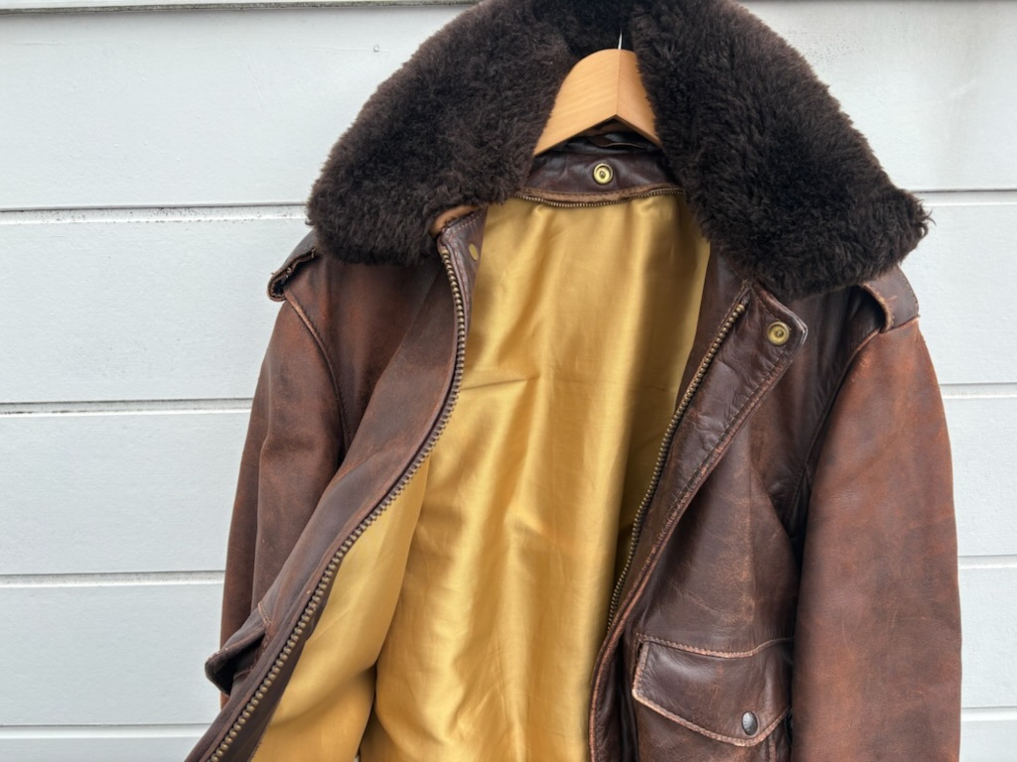 Schott/ショット】184SM A-2フライトジャケットが買取入荷いたし