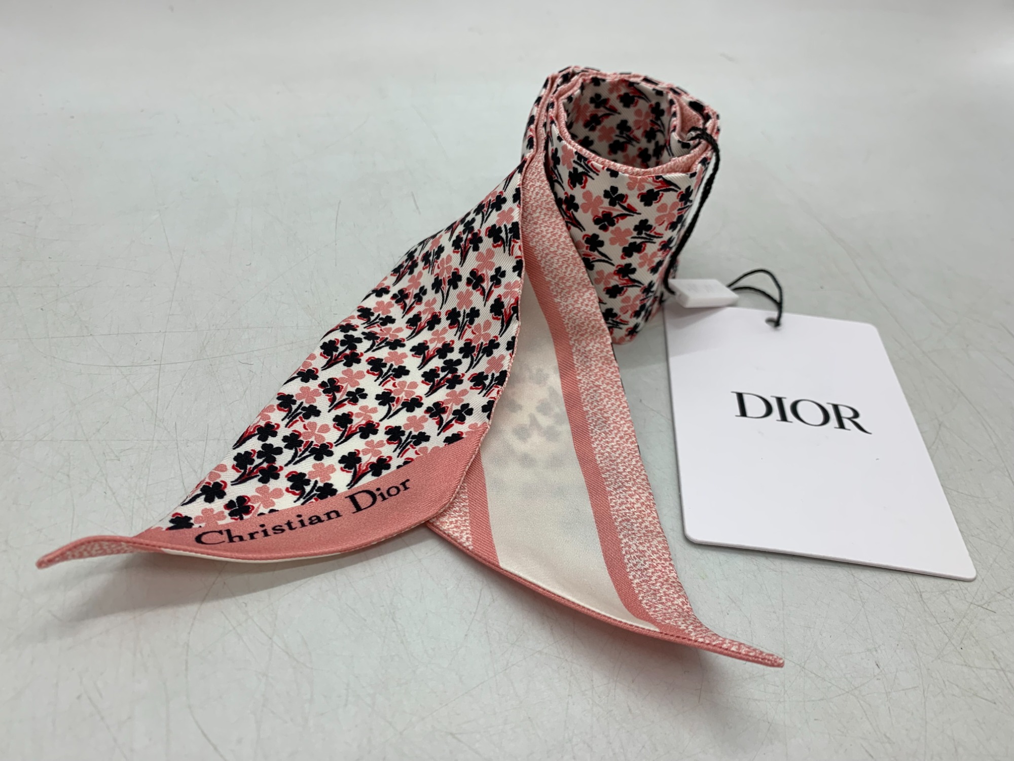 Dior/ディオール】シルクスカーフ ラッキー ディオール クローバー