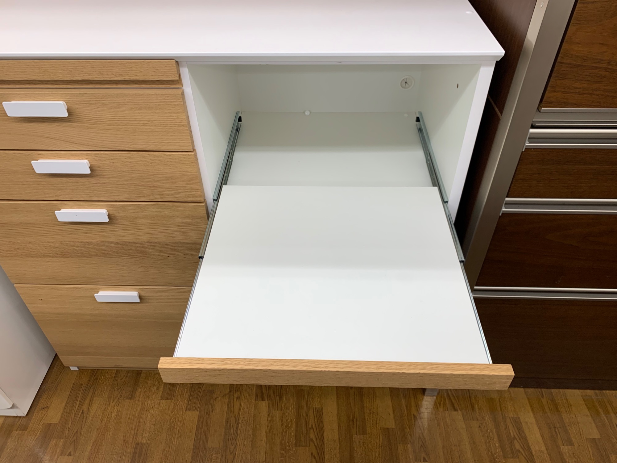 中古家具大量展示中♪♪】 MOMO natural /モモナチュラル キッチン