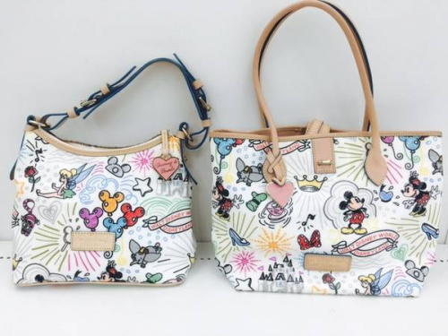 カジュアルバッグのDooney & Bourke