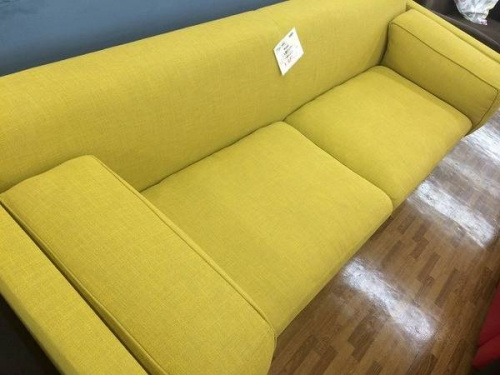 ソファーの家具