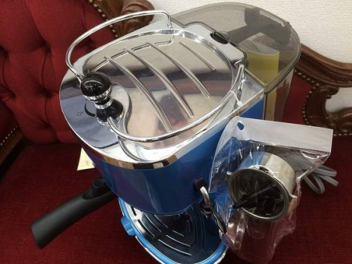 エスプレッソのコーヒーメーカー