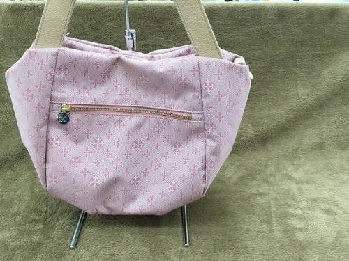 russetのトートバッグ