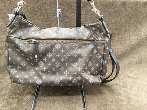 トートバッグのハンドバッグ