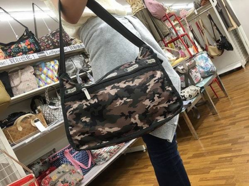 レディースファッションのLeSportsac