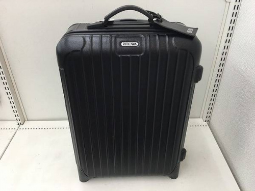 メンズファッションのキャリーバッグ