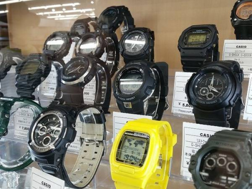 G-SHOCKのレディースファッション