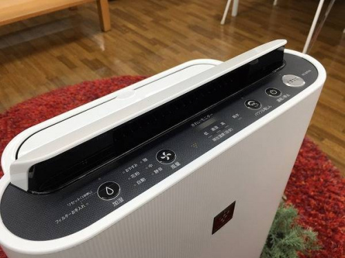 空気清浄機のSHARP