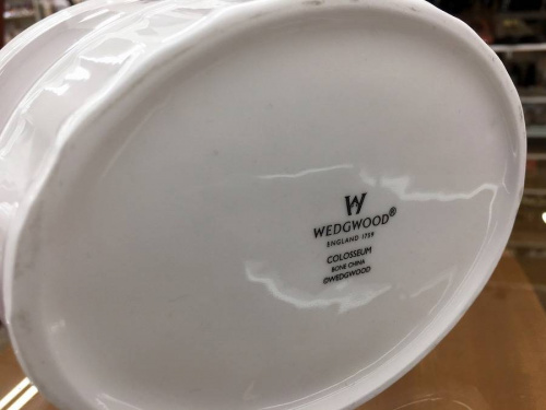洋食器のWedgewood