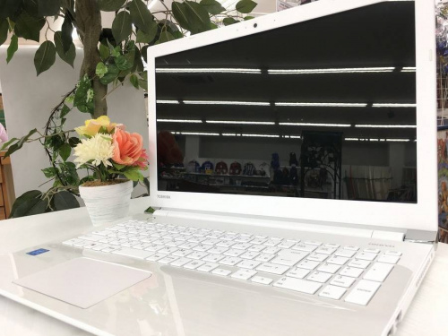 デジタル家電のパソコン