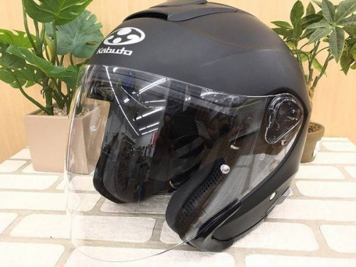 スポーツ・アウトドアのヘルメット