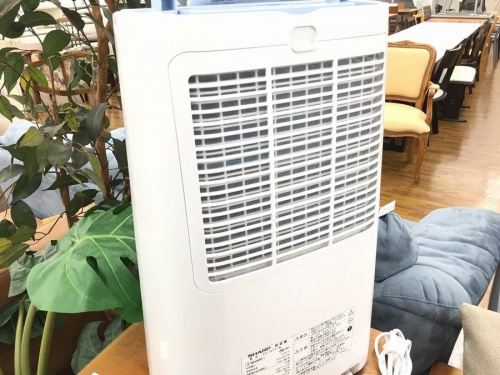 衣類乾燥除湿器のSHARP