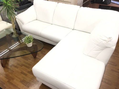 家具のソファ