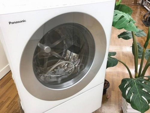 生活家電のドラム式洗濯機