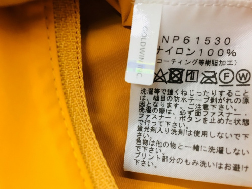 ドットショットジャケットのノースフェイス