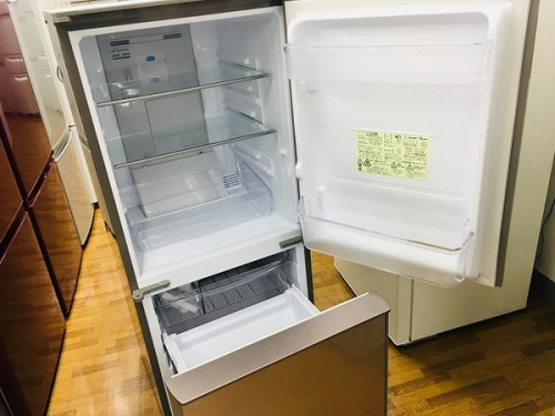 冷蔵庫のSHARP