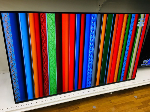 デジタル家電のテレビ