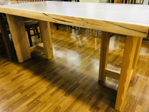 大塚家具のモンキーポット