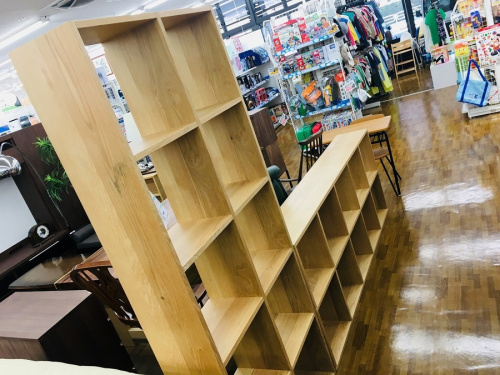 無印良品のオープンシェルフ