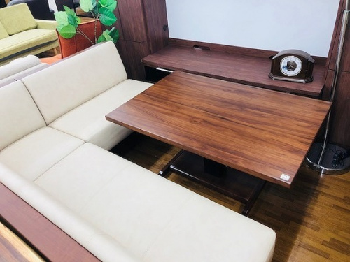 家具のダイニングセット