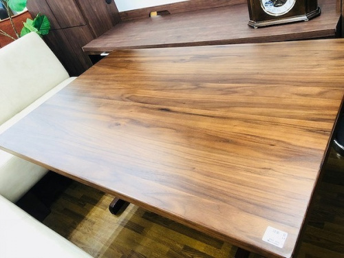 ダイニングセットのシギヤマ家具