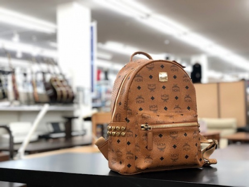 レディースファッションのリュック