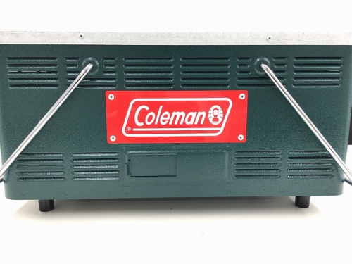 アウトドア用品のColeman