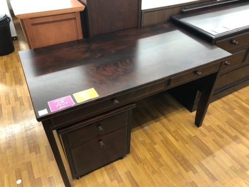 家具のデスク