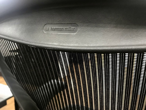 アーロンチェアの家具　中古