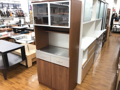 家具のカップボード・食器棚