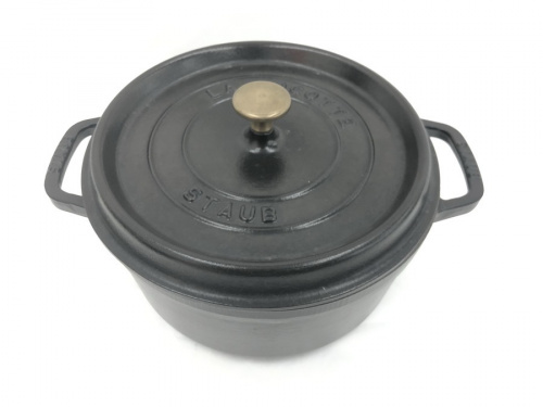 staub　中古のストウブ　中古　買取