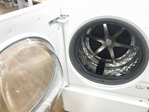 ドラム式洗濯機　中古のパナソインック　cuble キューブル