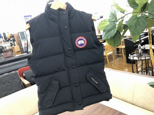 レディースファッションのダウンジャケット　レディース