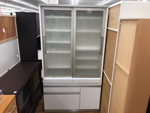 家具のカップボード・食器棚