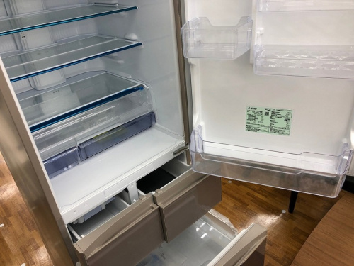 冷蔵庫の5ドア冷蔵庫