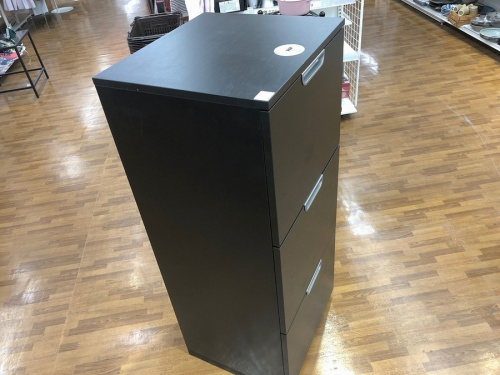 ファイルキャビネットのIKEA