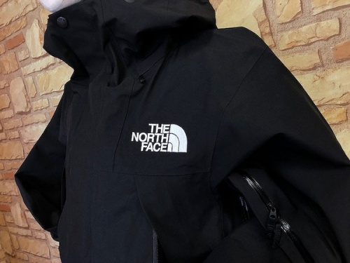 メンズファッションのアウトドアウェア 中古