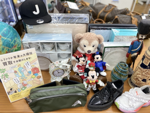 大掃除のソファー