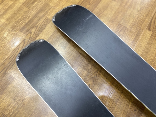 スキー　ＳＡＬＯＭＯＮのスノーボード　中古