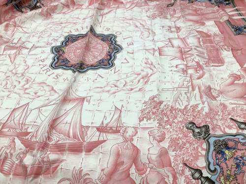 スカーフ　　中古のシルクスカーフ　買取