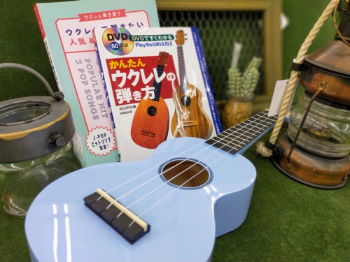 楽器　中古のギター　中古