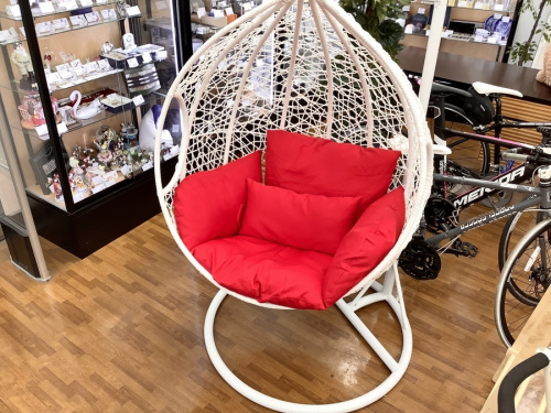 家具　中古のハンギングチェア　中古
