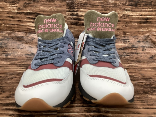NEW BALANCE 中古のスニーカー 買取