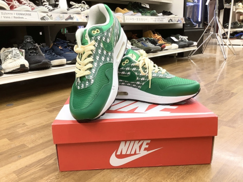 スニーカー　お買い得のスニーカー　買取